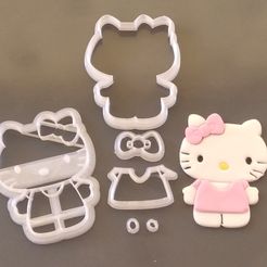 IMG_20220307_102059.jpg Hello kitty cookie and fondant cutter/stamp