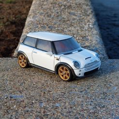 Cooper-Front.jpg STL file 06 Cooper S Body Shell (Xmod and MiniZ)・3D printable model to download