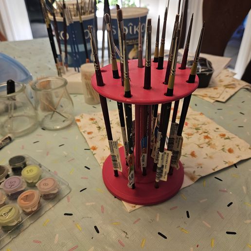 STL file PAINT BRUSH CAROUSEL 🎨 (3MF)・3D printing design to download・Cults