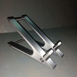 IMG_20220508_192105514.jpg Free STL file Universal phone holder・3D printing model to download