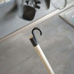 IMG_20201111_132800476-01.jpeg Spoon hook for kitchen rail