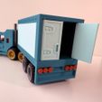 kam10.jpg Cute Cartoon-Style Semi Truck + Trailer