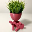 105568712_274302177244246_6847997479211824155_n.jpg Robert Plant Vase/Planter
