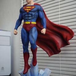 IMG_1161.jpg Télécharger fichier Superman Fan Art Statue 3d Printable • Objet pour imprimante 3D, Gregorius_Pambudi