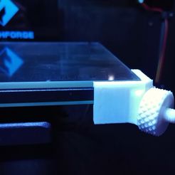f\ BReer Ore Free 3D file Customizable Adjustable Glass Bed Bracket for FlashForge Creator Pro etc・3D printer model to download