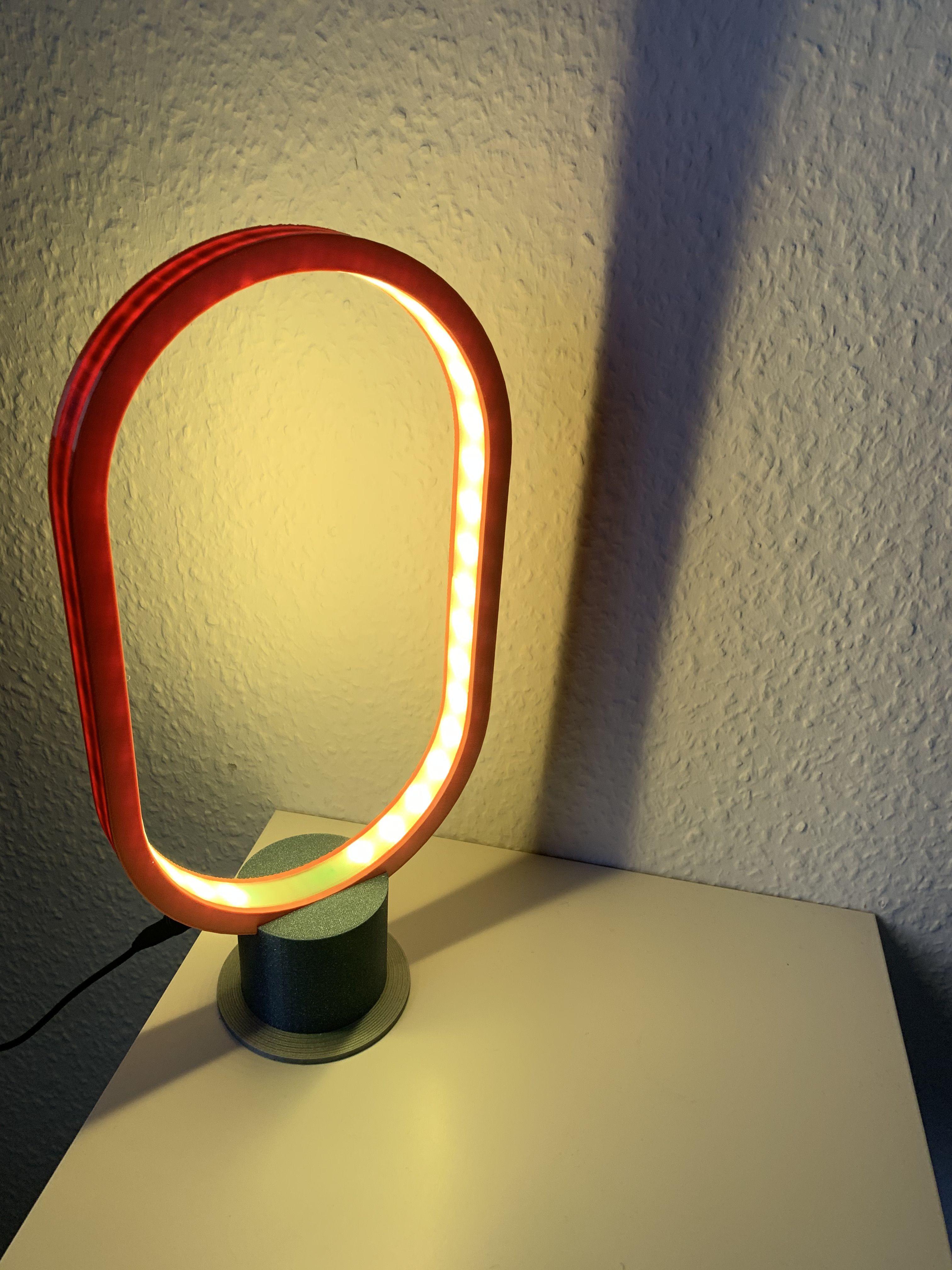 IMG_3987.jpeg STL-Datei Oval Lamp kostenlos herunterladen • Objekt für 3D-Drucker, armybean