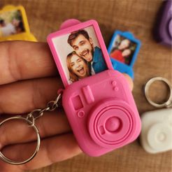 a1-kopya.jpg Mini Polaroid Camera Keychain