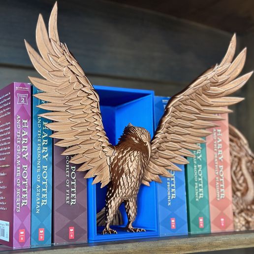 IMG_6059.jpeg Águila Emergente- Rincón de libros inspirado en Ravenclaw