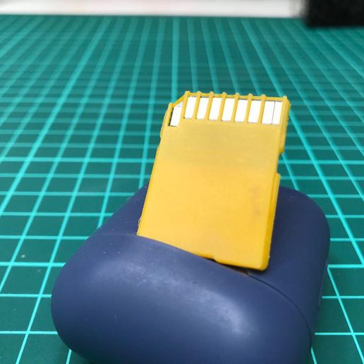 Download free STL file Replacement SD Card Case • Design to 3D print