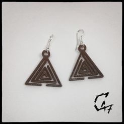 Labirynth Triangle earrings_26.jpg Archivo STL gratis Pendientes Laberinto Triángulo - GRATIS・Objeto imprimible en 3D para descargar