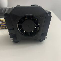 61DD14AF-B907-4D80-902C-9E96F78B85B3.jpg Free STL file Dual Cooling Fan Ender 7 Style hotend for Ender 3 V2 - Remix, Heated Inserts・Model to download and 3D print
