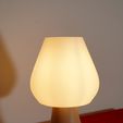 DSC00698-r.jpg Lampe 3 Tisch-/Nachttischlampe