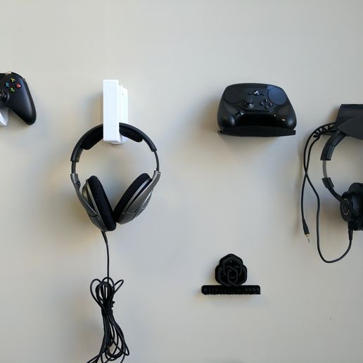 IMG_20170529_162205.jpg Eye in the Sky Wall Controller & Headphone Holder