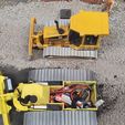 bruder-comp.jpg 1/14 RC Dozer Kobatchewy