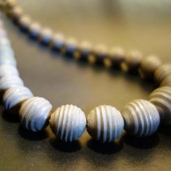 DSC08428.JPG STL-Datei Wave Necklace kostenlos・3D-druckbare Vorlage zum herunterladen