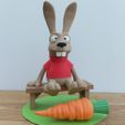 IMG03.jpg Lapin amateur de carottes