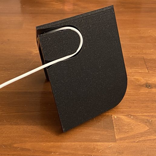 IMG_1520.jpeg Eleganter Apple Watch Ladeständer (anpassbar)