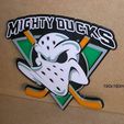 migthy-ducks-escudo-liga-americana-canadiense-hockey-cartel-jugadores.jpg Ducks Migthy Anaheim, league, american, canadian, field hockey, poster, shield, sign, logo, 3d printing