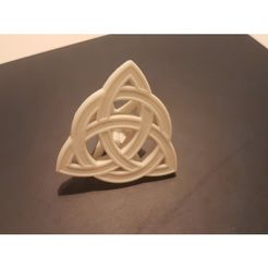 d2b5ca33bd970f64a6301fa75ae2eb22.jpg Archivo STL soporte para teléfono móvil・Modelo imprimible en 3D para descargar