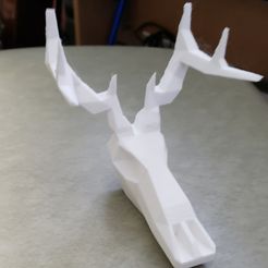 20210916_080002.jpg Free 3D file Low Poly Deer Head・3D print design to download
