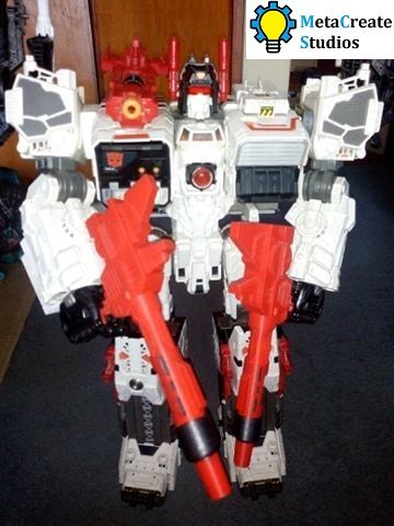 metroplexgen3.jpg Transformers Generations Metroplex Big Guns