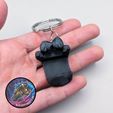 348361767_789450635901671_6249394415113338217_n.jpg STL file Dragon Paw Phone Stand Keychain・3D printer model to download