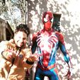 IMG_20230522_200923_980.jpg life size spider man figure .... Spiderman tamaño real