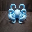 20221202_170858.jpg Octopus Phone Stand