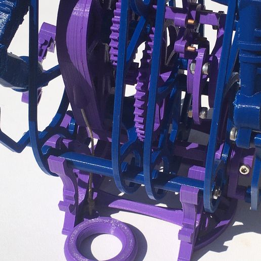 image_123923953-16.jpg AUTOMAT WIND UP TIN TOY