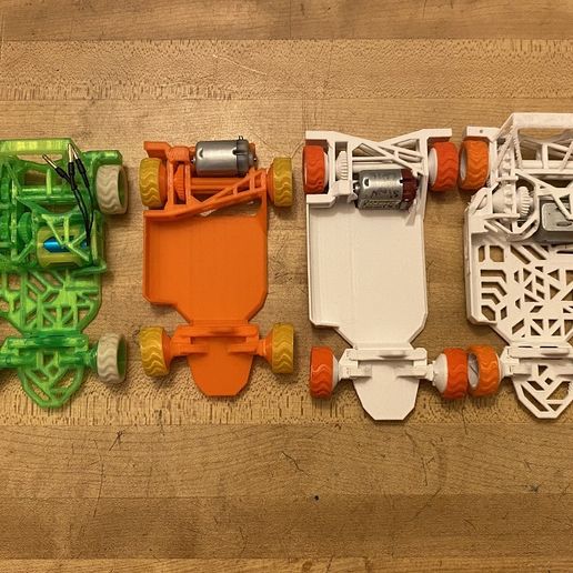 003.jpg La Gamma 1.8 - Voiture RC imprimée sur place