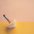 InstagramCapture_a3aa4312-d98c-4b47-a515-1b608946d1fd_jpg.jpg Pencil Spin-top (DESKTOPTOYS I)