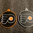 IMG_4933.jpg Philadelphia Flyers Logo Keychain/Ornament