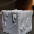 cube1.jpg Gelatinous cube miniature (pre-supported)