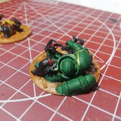 Bitey, Bitey, Bitey, Bitey y su amigo Bitey