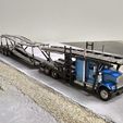 20250210_105237.jpg W900 SLEEPER CAB AUTO HAULER IN HO SCALE