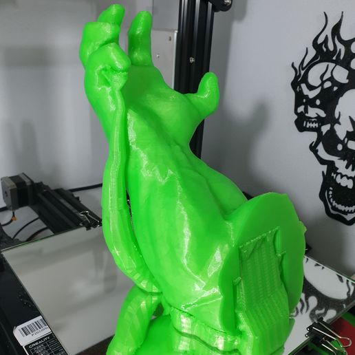 20221003_213311.jpg APOIO DA MÃO DO HULK