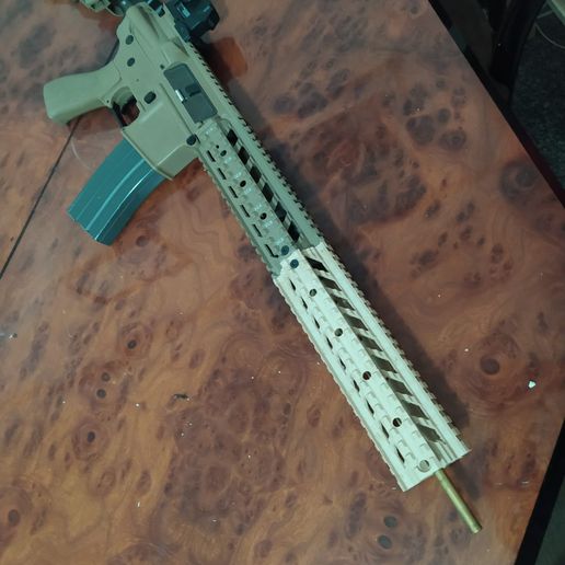 WhatsApp-Image-2021-08-09-at-19.50.01-(1).jpeg Airsoft M4 handguard