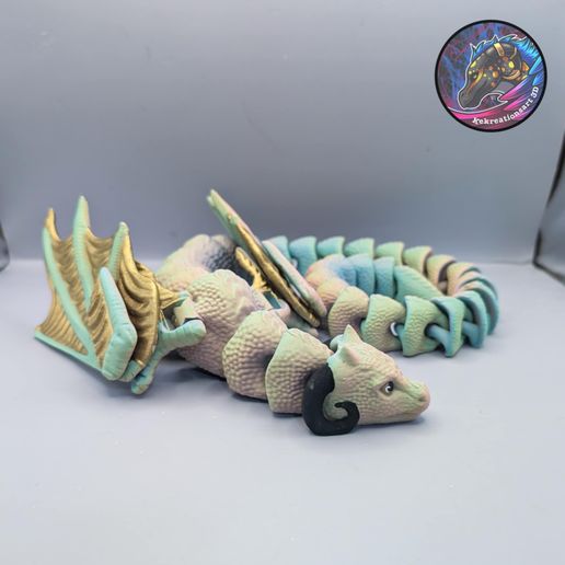 b05f7ba3-c647-498b-a381-3bd33d40f4d4.jpg Flexi Shoulder Drape Wyrm