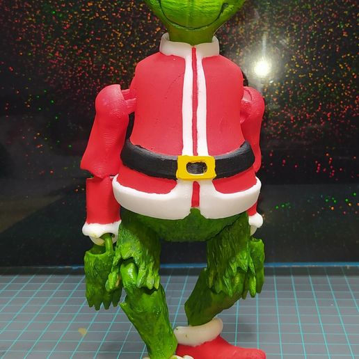 4.jpg The Grinch Articulated
