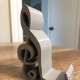 IMG_5548.JPG Musical Note Treble Clef Phone Stand