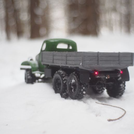 PC220025.JPG ZIL-157 - RC-Truck mit dem WPL-Getriebe