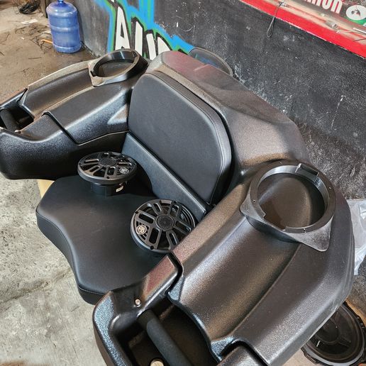 Soporte de altavoces para cuatrimoto