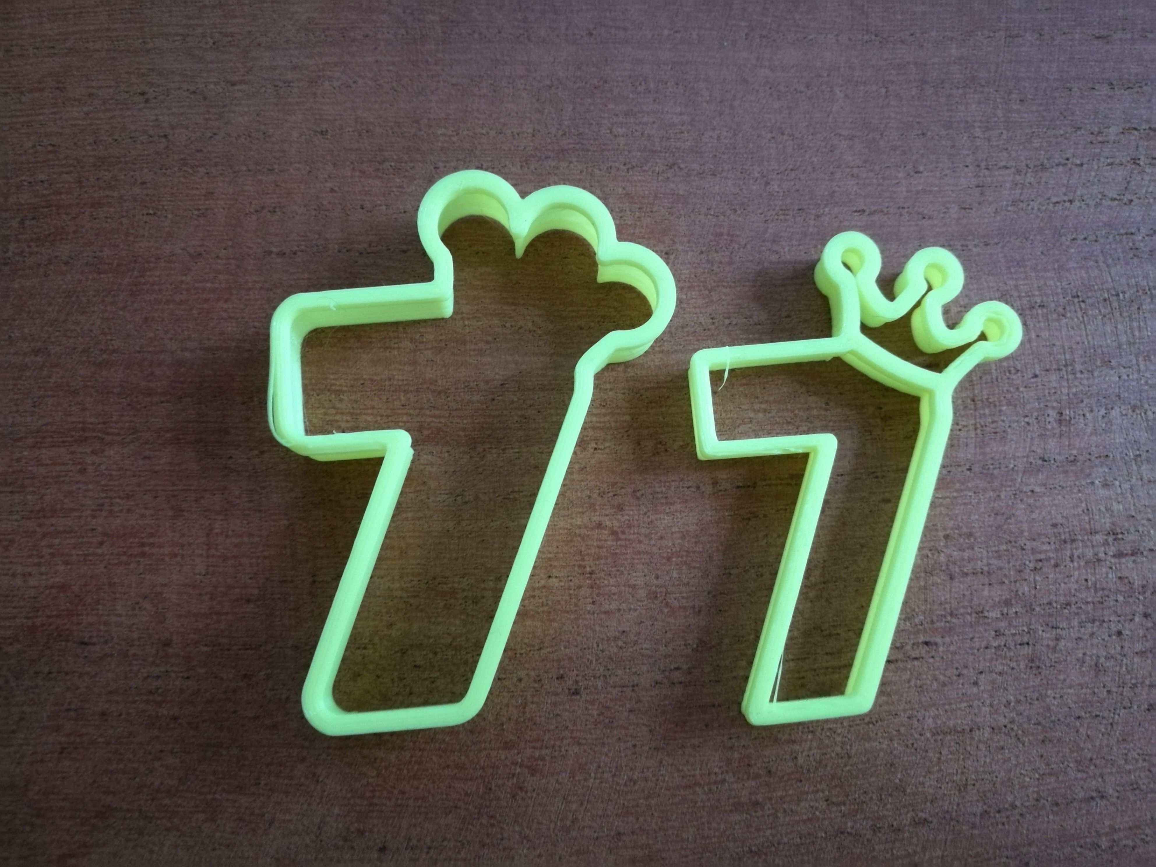 STL file Cutter number 7 with crown・3D print model to download・Cults