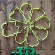 123962782_1181705362227027_2184894206947378470_o.jpg christmas pizza cutter set + stencil