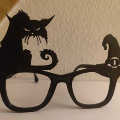 Katbril-foto-1.jpg Archivo STL Gafas de gato de Halloween・Objeto imprimible en 3D para descargar, MTprintmodels