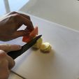 IMG_2586.JPG Easy Slicer - Finger guard for cutting fruits and vegetables
