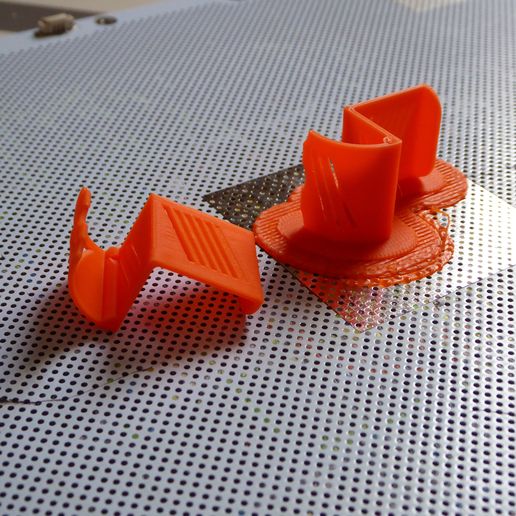 Cable holder for TFT screen - 3D model önizlemesi