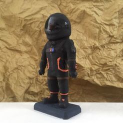 dark_voyager_1.jpeg Бесплатный STL файл Fortnite Mini Dark Voyager・Модель для загрузки и 3D-печати