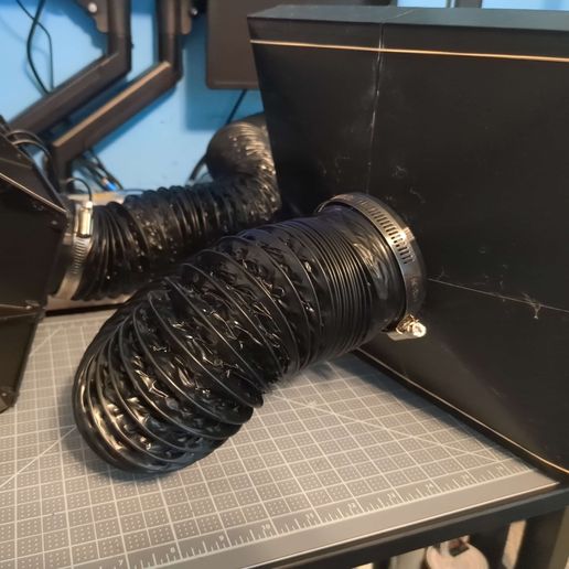 IMG_20250616_155354_788.jpg Ventilation de la cabine d'aérographie