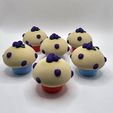 646375528_10237061180168169_8189584726817283452_n.jpg Blueberry Muffin Clicker Keychains
